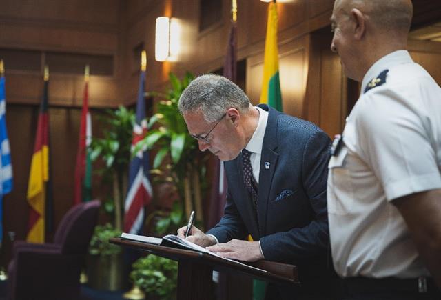 NCI Agency General Manager visits key partners in the United States