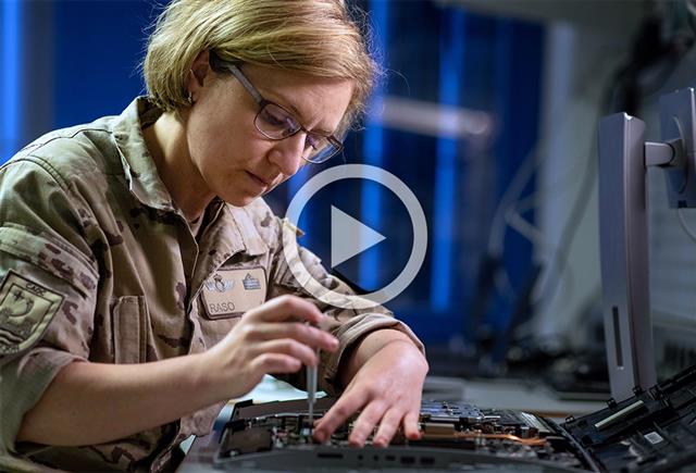 Meet Veronica Trujillo, IT technician at CSU Torrejon