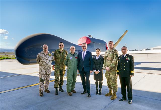 General Manager Ludwig Decamps visits NCI Agency locations in Italy