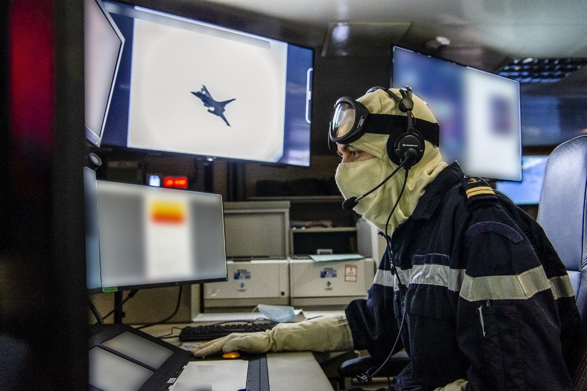 Agency awards contract for ship-to-shore communications equipment