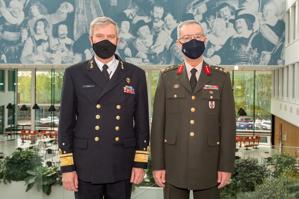 New NATO Military Committee Chair visits NCI Agency