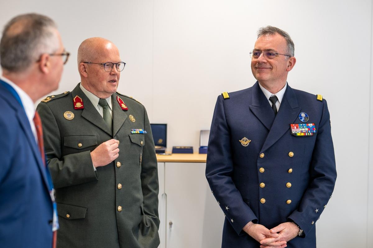 Supreme Allied Commander Transformation fosters cooperation during visit to NCIA