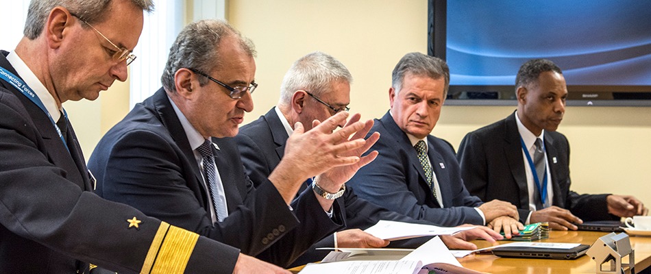 Commander Allied Maritime Command visits NCI Agency